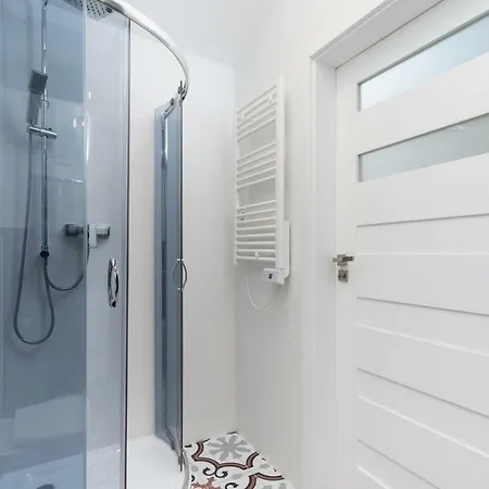 Mazowiecka By Renters Apartment Krakow